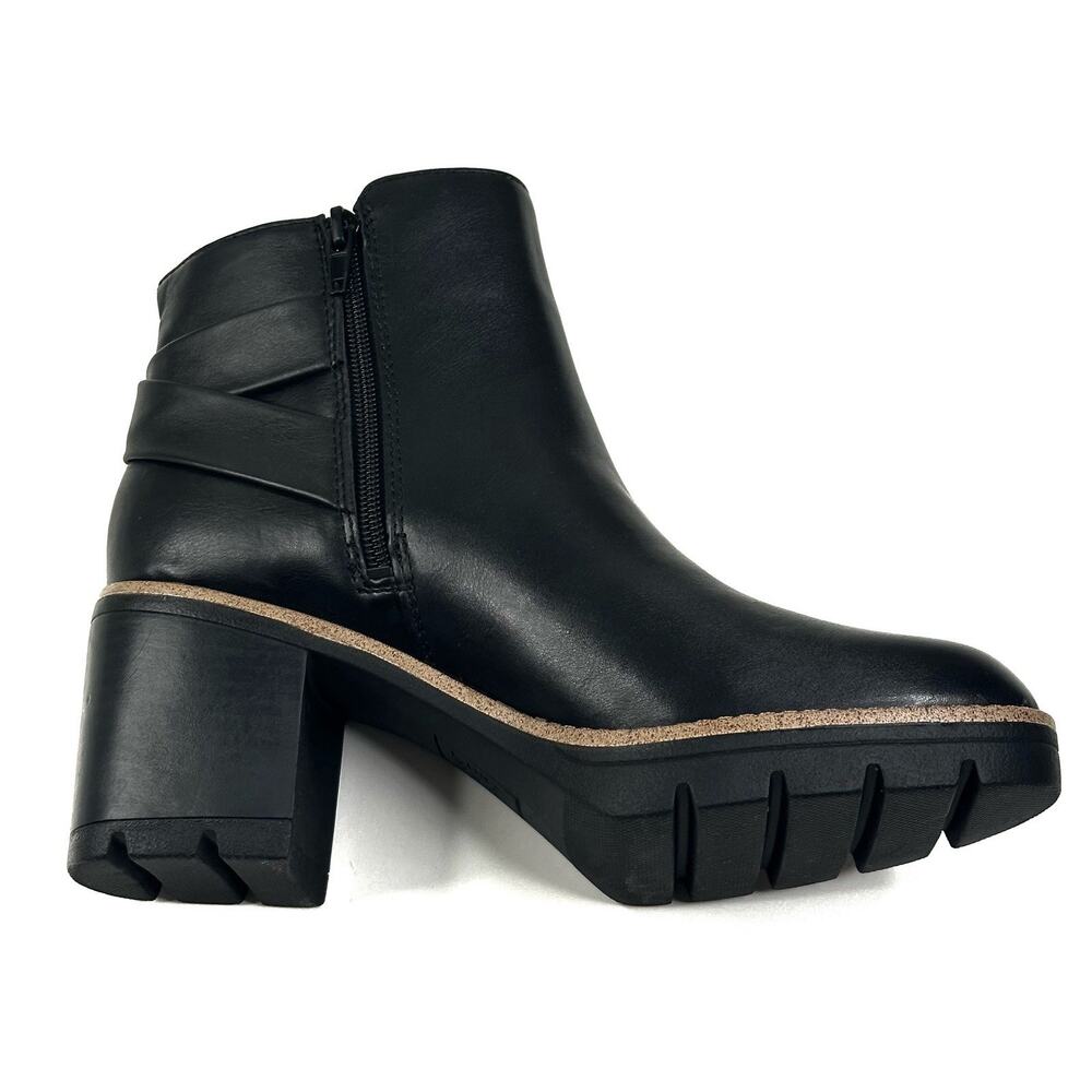 Naturalizer Madalynn Black Faux Leather Strap Bootie Womens Size 8.5M New $185 - Picture 6 of 12